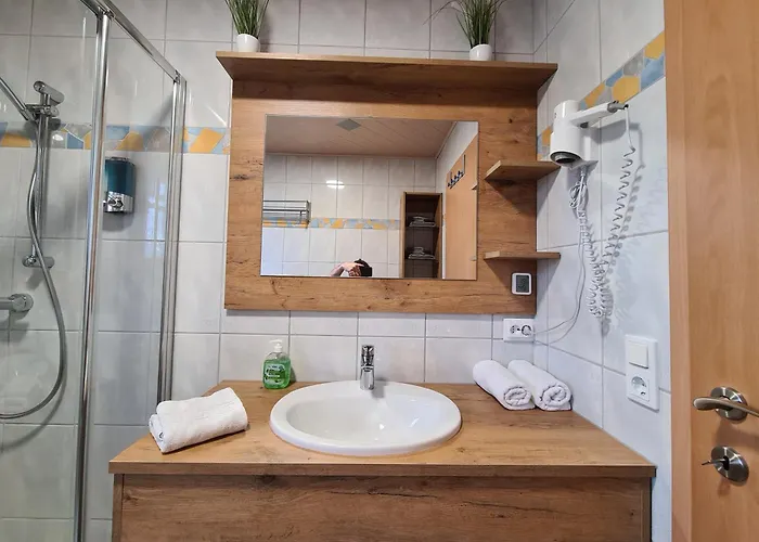 Schupfer - Free Parking, Seenaehe & 5 Skigebieten *